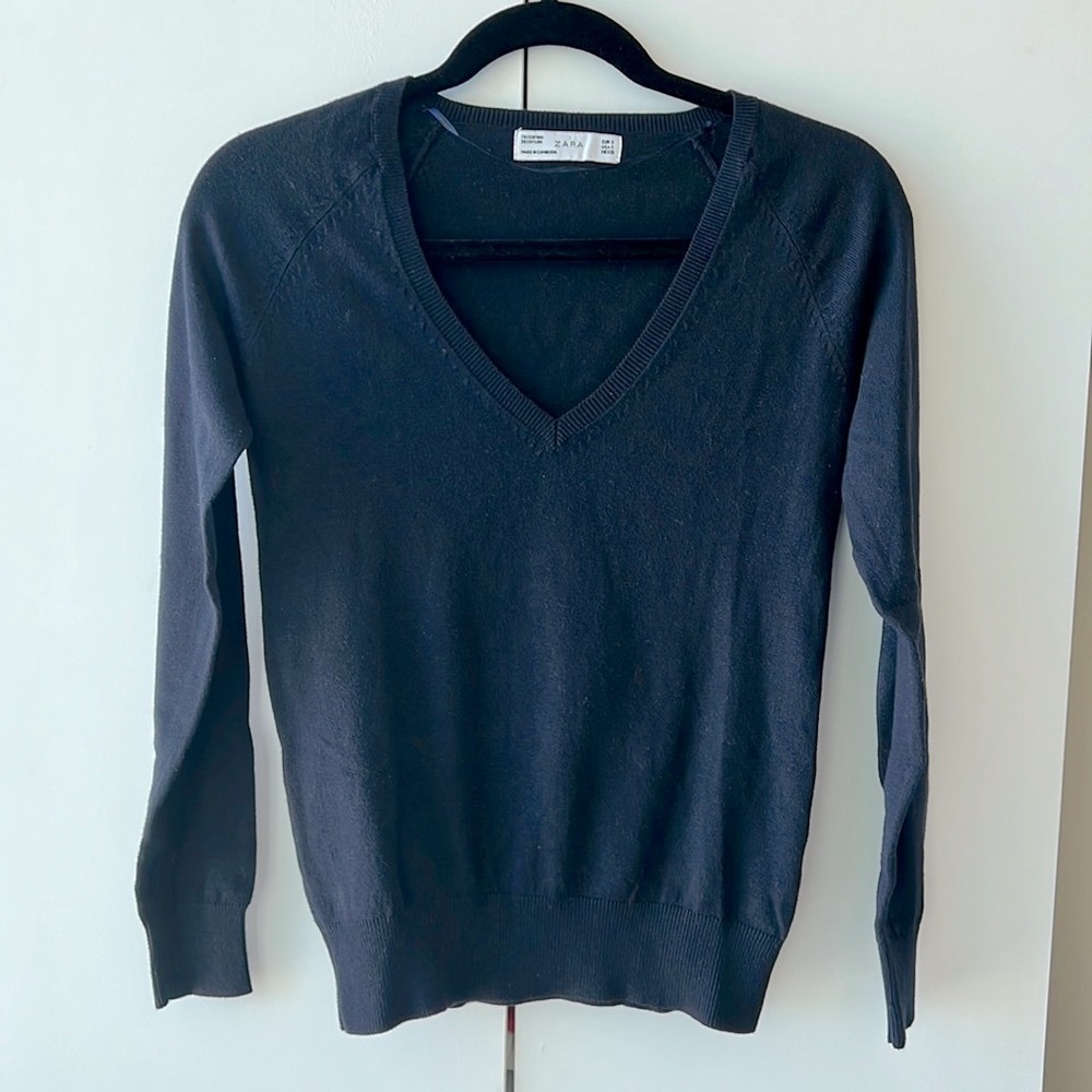 Zara | Navy V-neck Long Sleeve